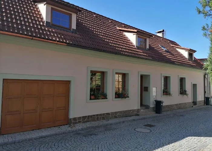 Dlouha * Bechyně